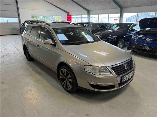 VW Passat Variant 2,0 FSI Trendline 150HK Stc