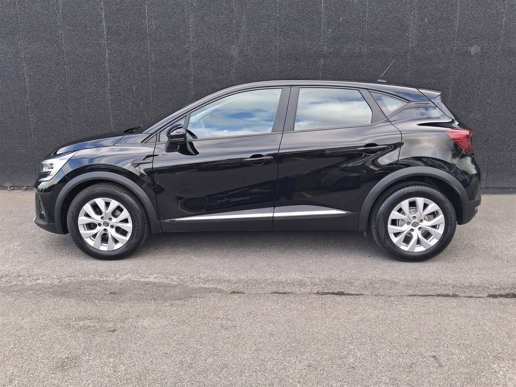 Billede af Renault Captur 1,3 TCE GPF Zen EDC 130HK 5d 7g Aut.