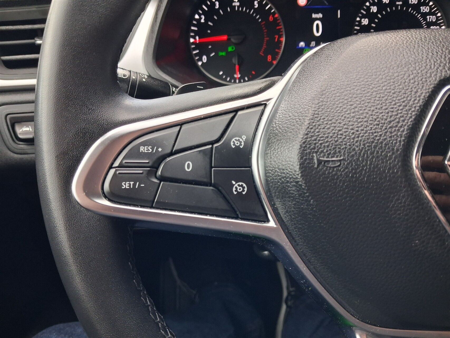 Billede af Renault Captur 1,3 TCE GPF Zen EDC 130HK 5d 7g Aut.