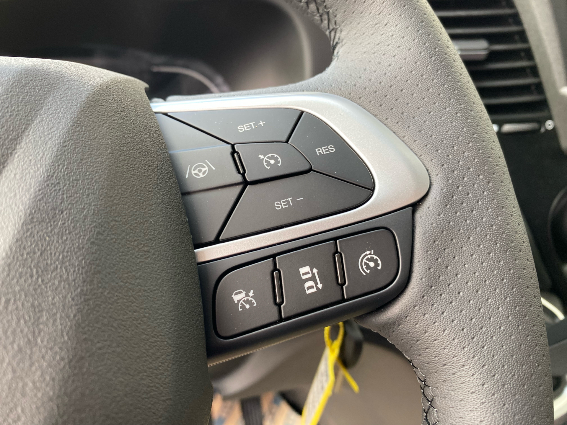 Billede af Iveco Daily 35S21 12m3 3,0 D Forza Hi-Matic 210HK Van 8g Aut.