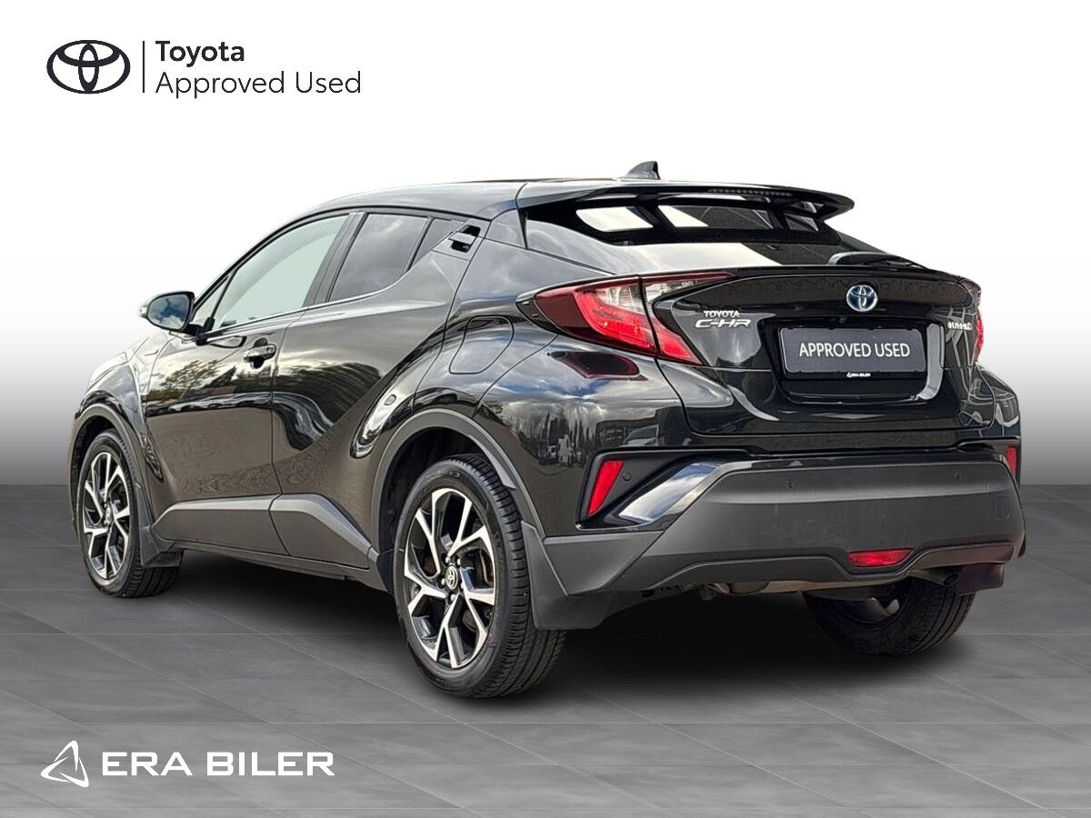 Billede af Toyota C-HR 1,8 Hybrid C-LUB Smart Multidrive S 122HK 5d Aut.