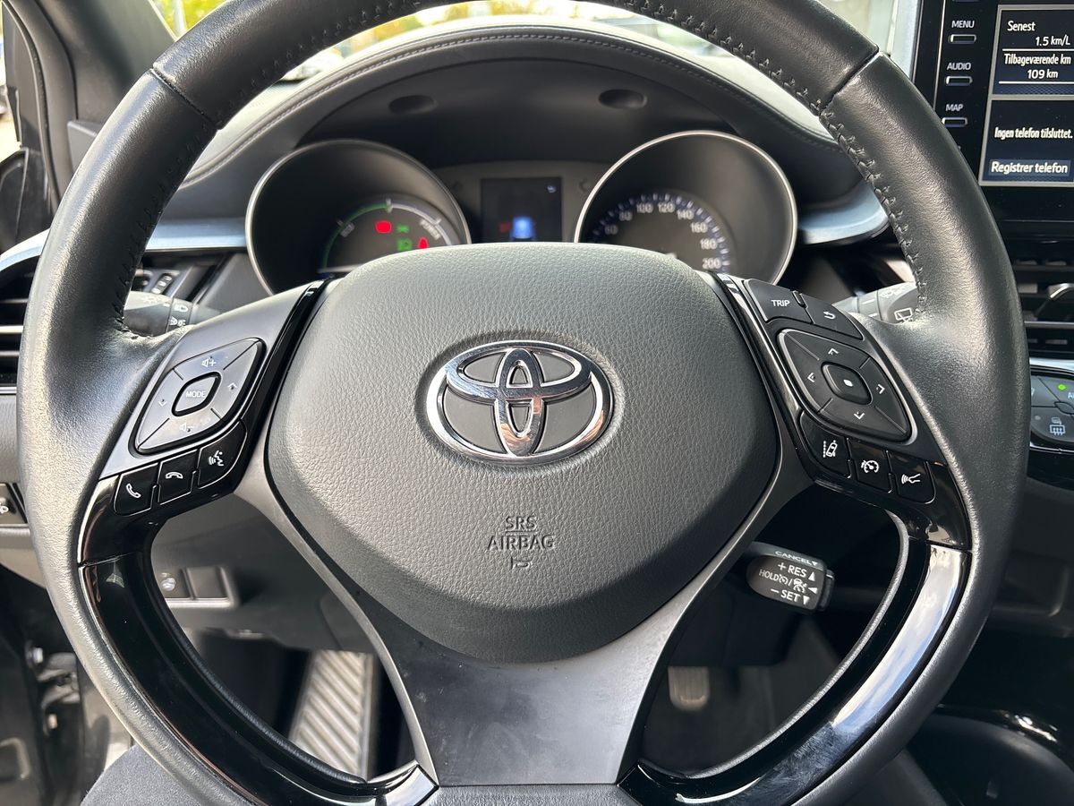 Billede af Toyota C-HR 1,8 Hybrid C-LUB Smart Multidrive S 122HK 5d Aut.