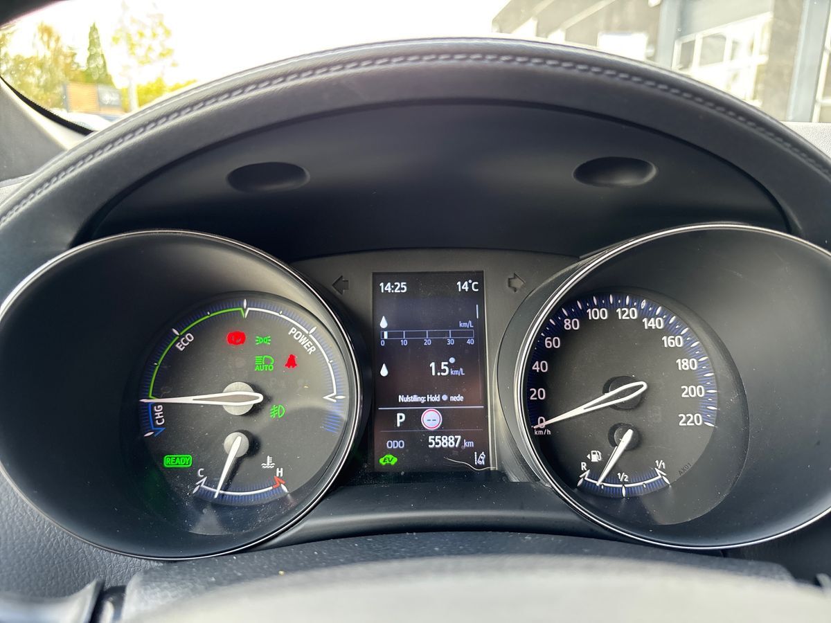 Billede af Toyota C-HR 1,8 Hybrid C-LUB Smart Multidrive S 122HK 5d Aut.