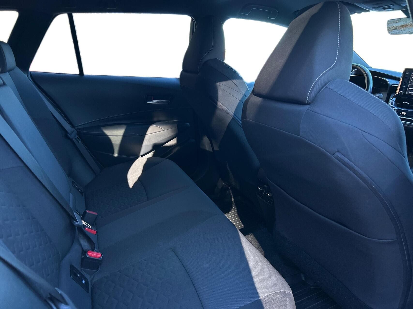 Billede af Toyota Corolla Touring Sports 1,8 Hybrid H3 Smart E-CVT 122HK Stc Trinl. Gear