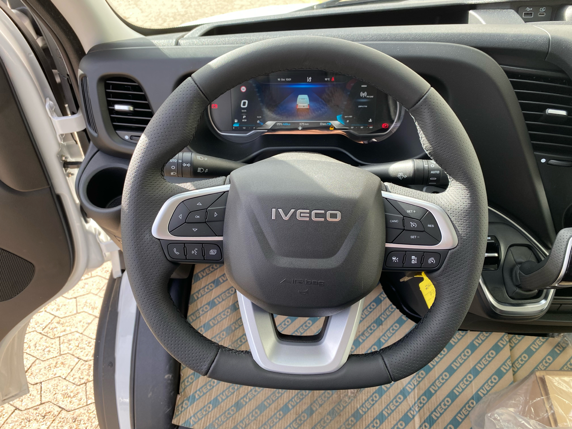 Billede af Iveco Daily 35C18 12m3 3,0 D Hi-Matic 180HK Van 8g Aut.