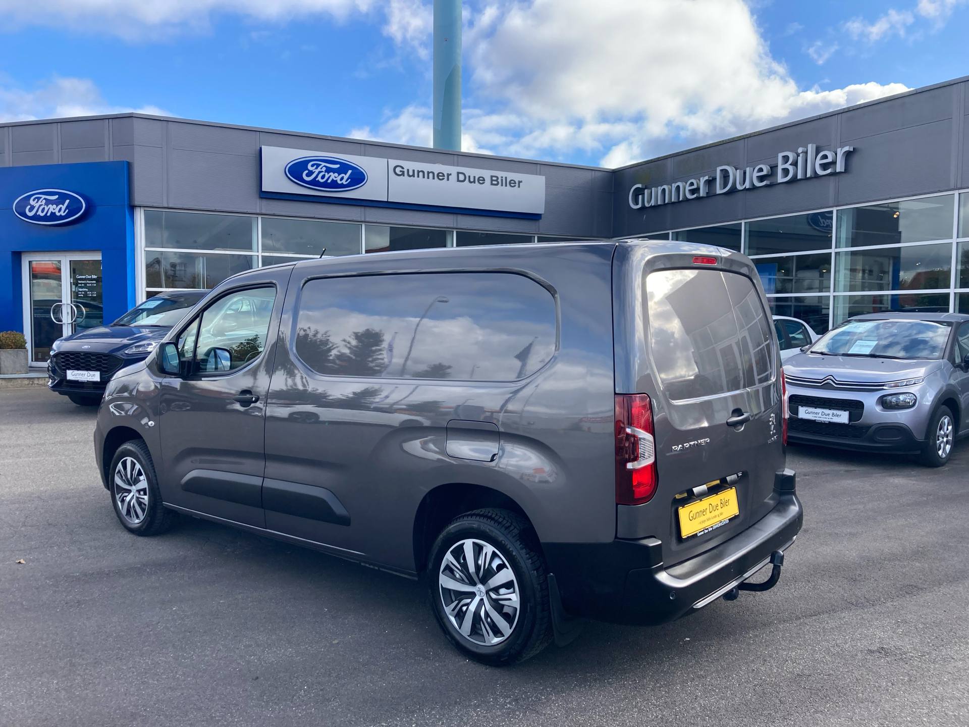 Billede af Peugeot Partner L2 V2 1,5 BlueHDi Plus EAT8 130HK Van 8g Aut.