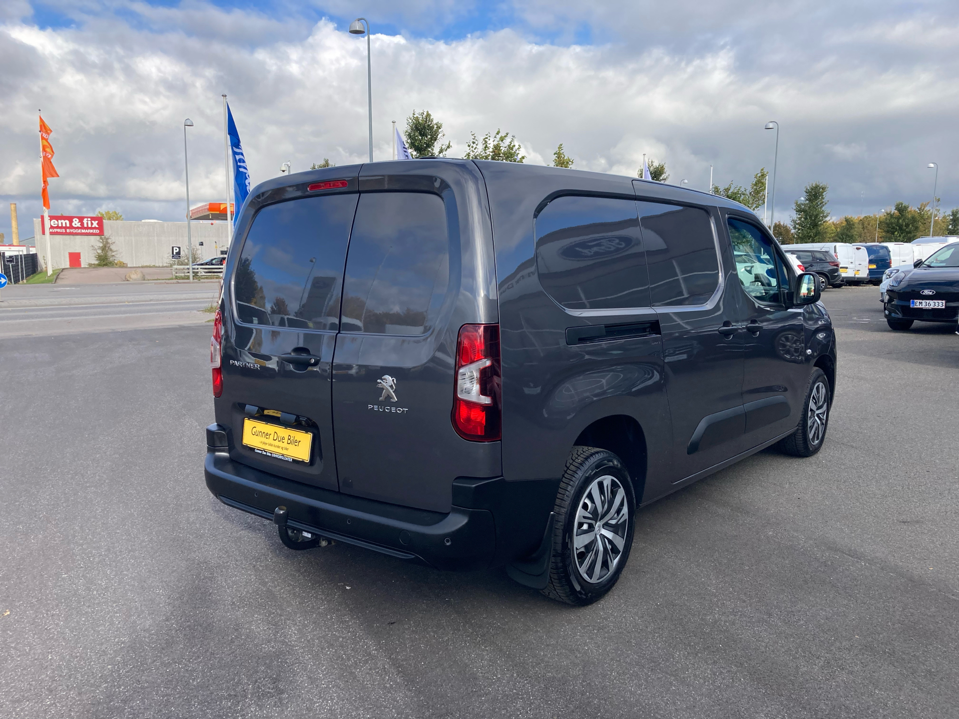 Billede af Peugeot Partner L2 V2 1,5 BlueHDi Plus EAT8 130HK Van 8g Aut.