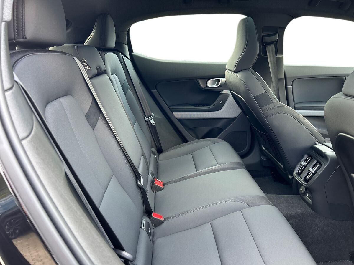 Billede af Polestar 2 EL Long range Single motor Plus 299HK 5d Aut.