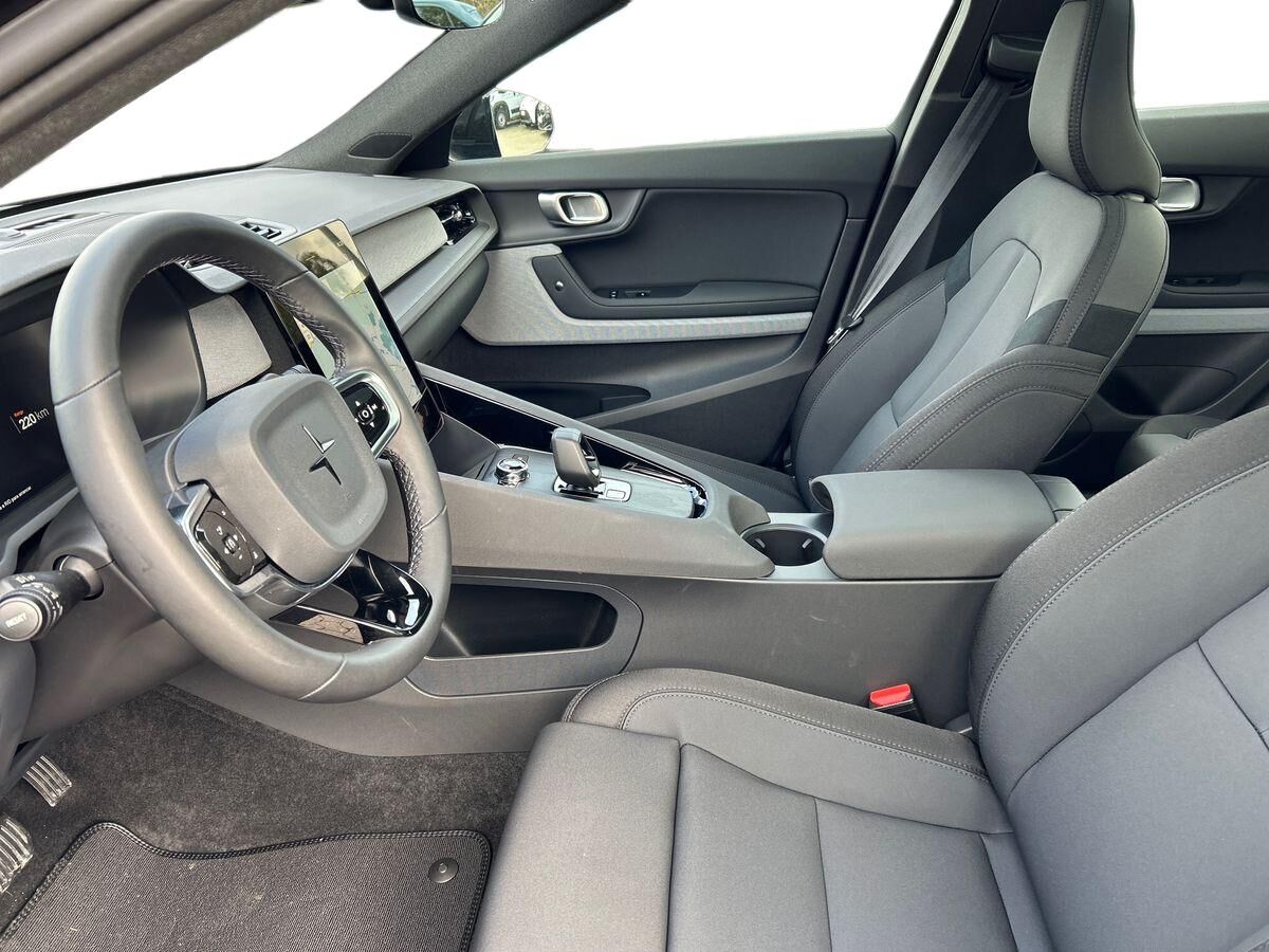 Billede af Polestar 2 EL Long range Single motor Plus 299HK 5d Aut.