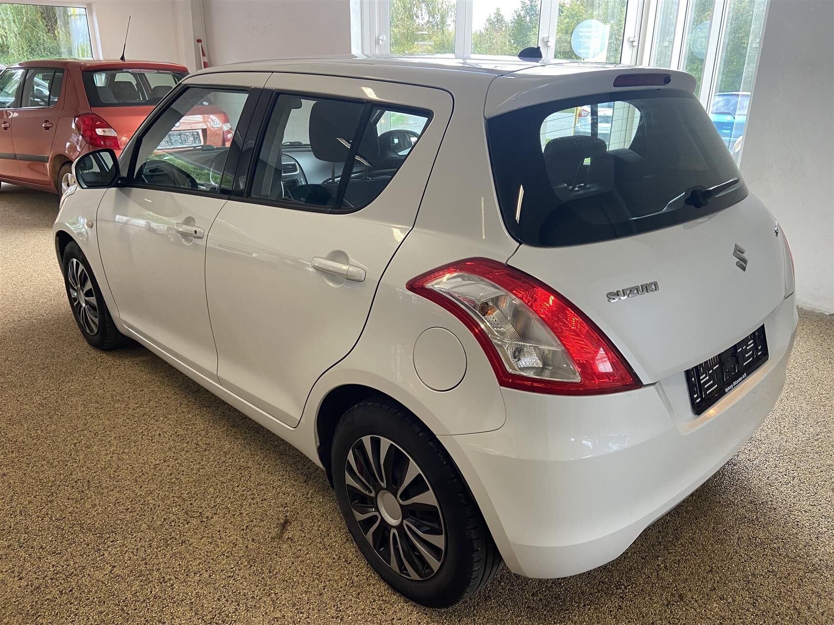 Billede af Suzuki Swift 1,2 Dualjet 16V Comfort 90HK 5d