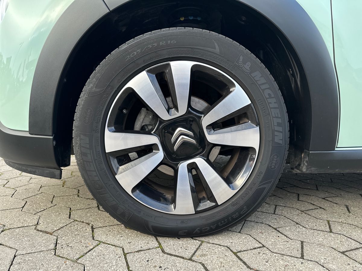 Billede af Citroën C3 1,2 PureTech Skyline EAT6 start/stop 110HK 5d 6g Aut.