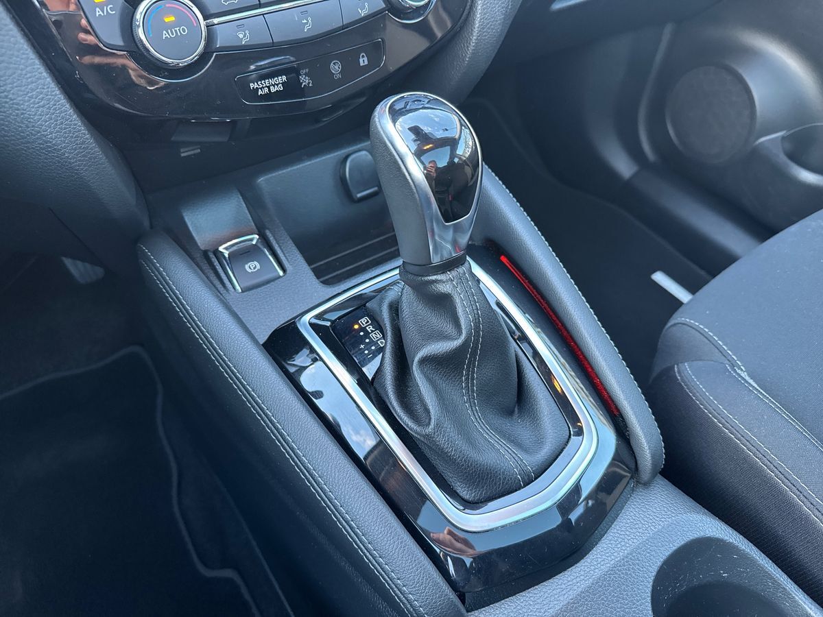 Billede af Nissan Qashqai 1,3 Dig-T N-Connecta DCT 160HK 5d 7g Aut.