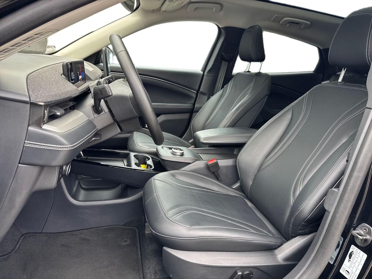 Billede af Ford Mustang Mach-E EL SR 269HK 5d Aut.