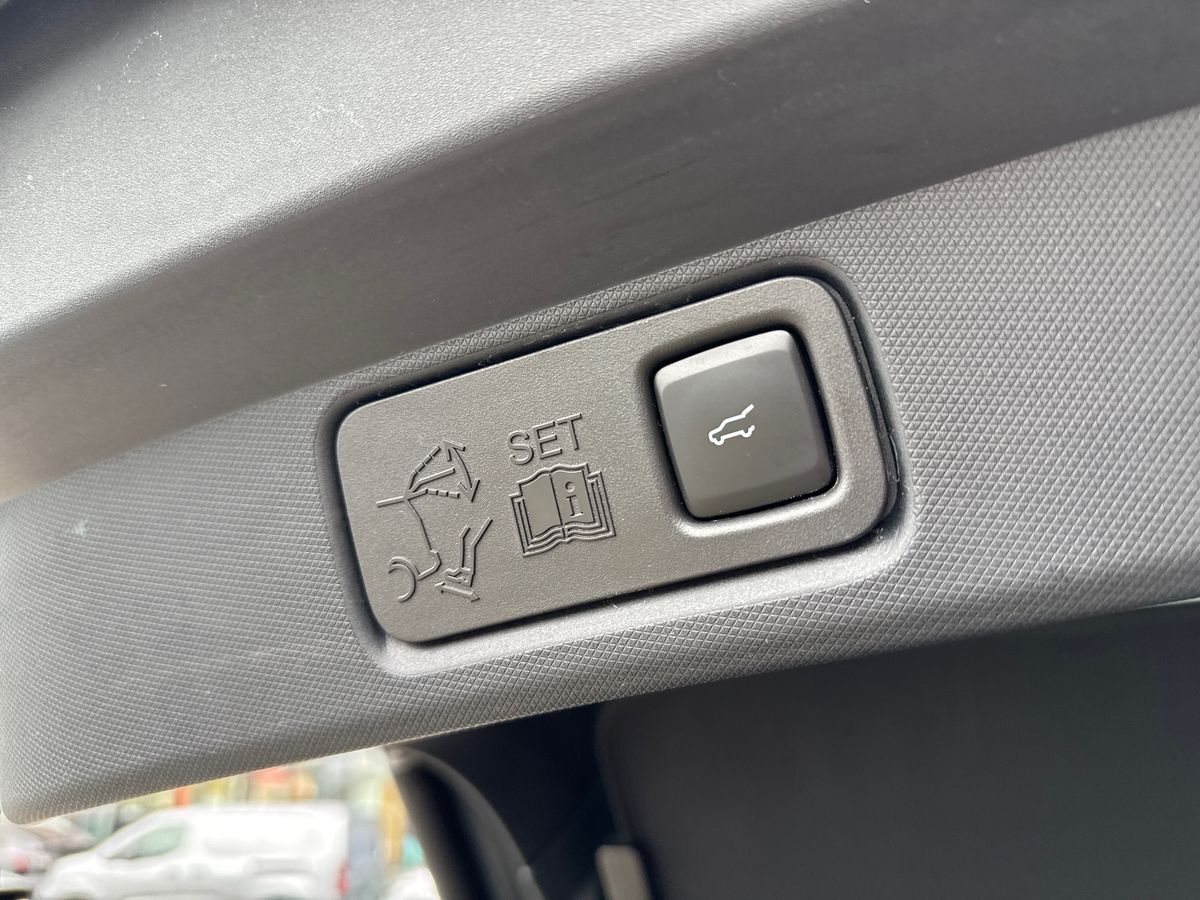 Billede af Ford Mustang Mach-E EL SR 269HK 5d Aut.