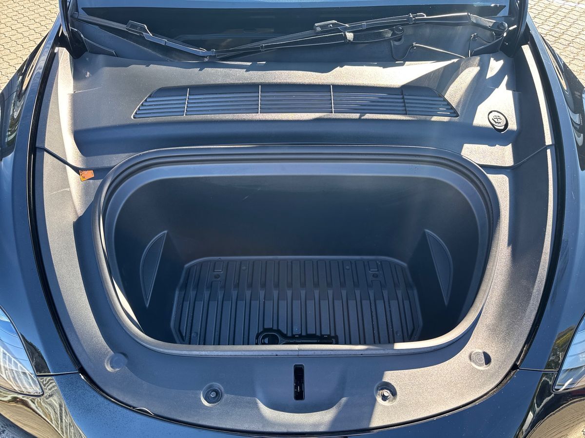 Billede af Tesla Model Y EL Long Range AWD 514HK 5d Aut.