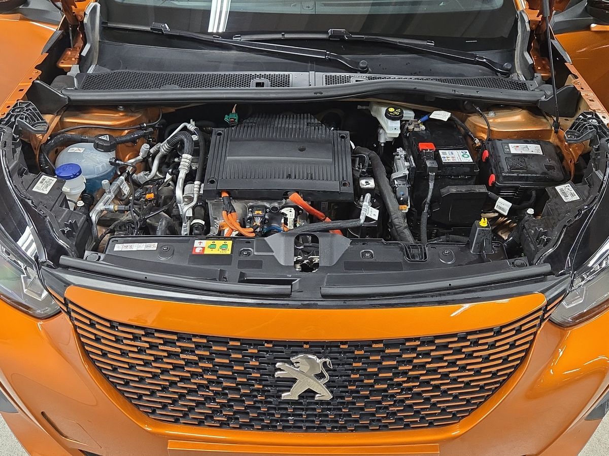 Billede af Peugeot e-2008 EL Allure 136HK 5d Aut.