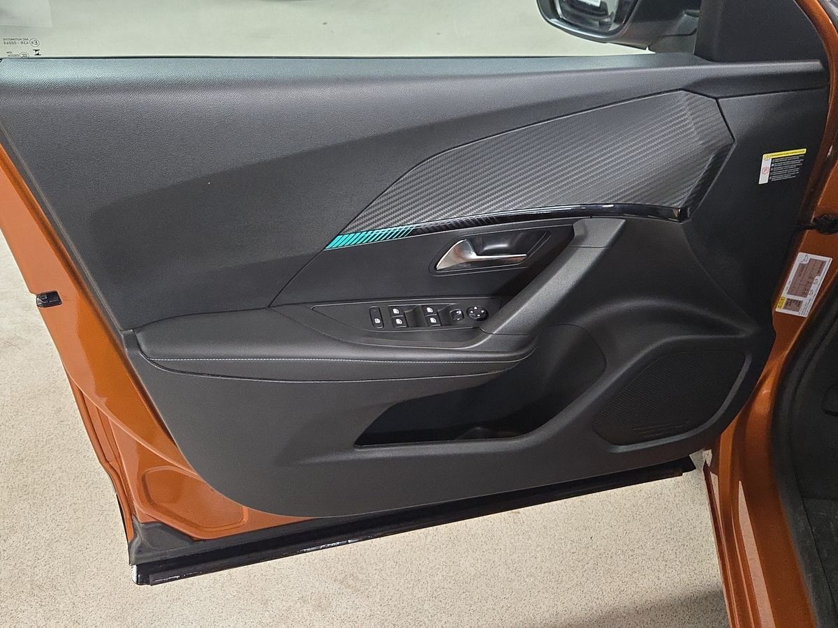 Billede af Peugeot e-2008 EL Allure 136HK 5d Aut.