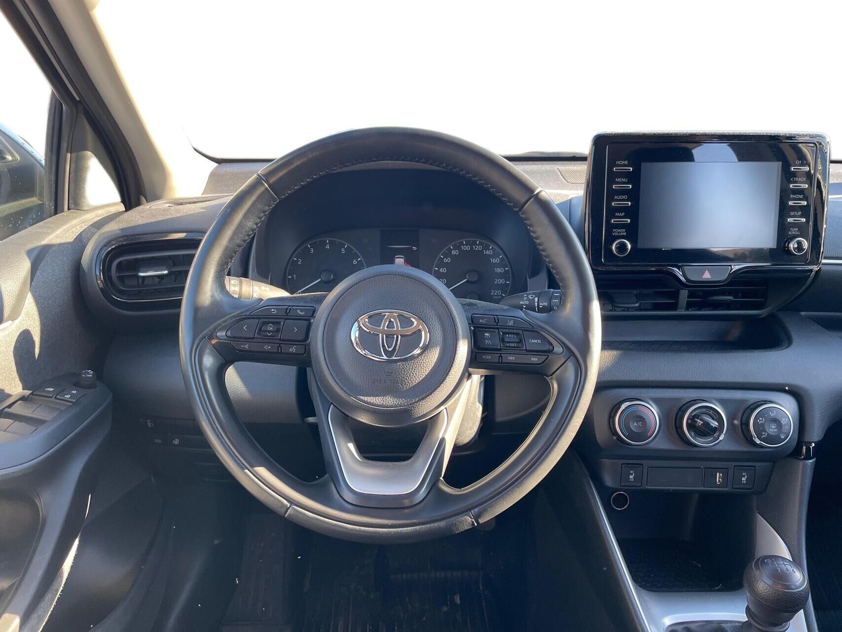 Billede af Toyota Yaris 1,5 VVT-I T3 Vision 125HK 5d 6g