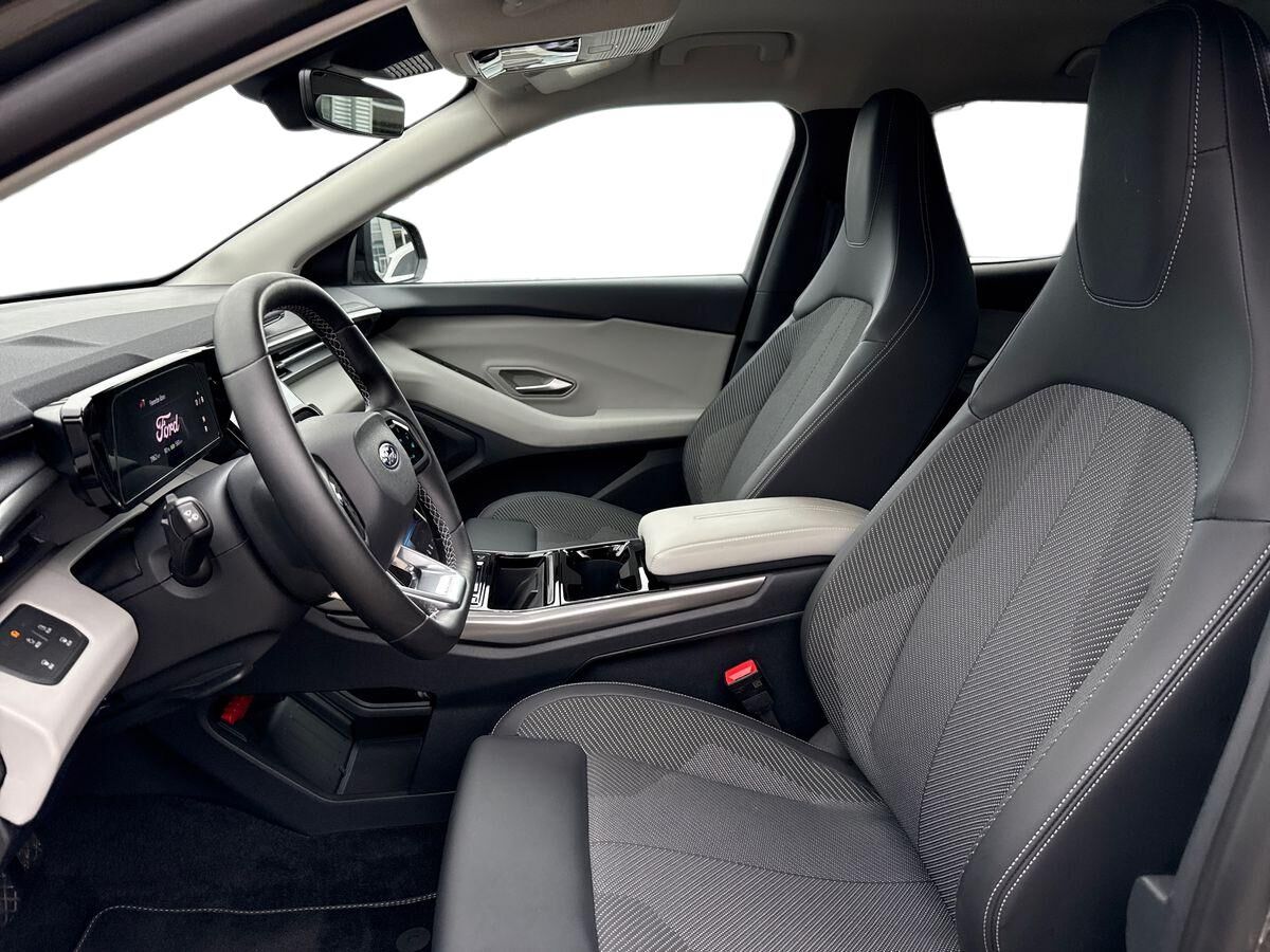 Billede af Ford Explorer EL UR Select RWD 286HK 5d Aut.