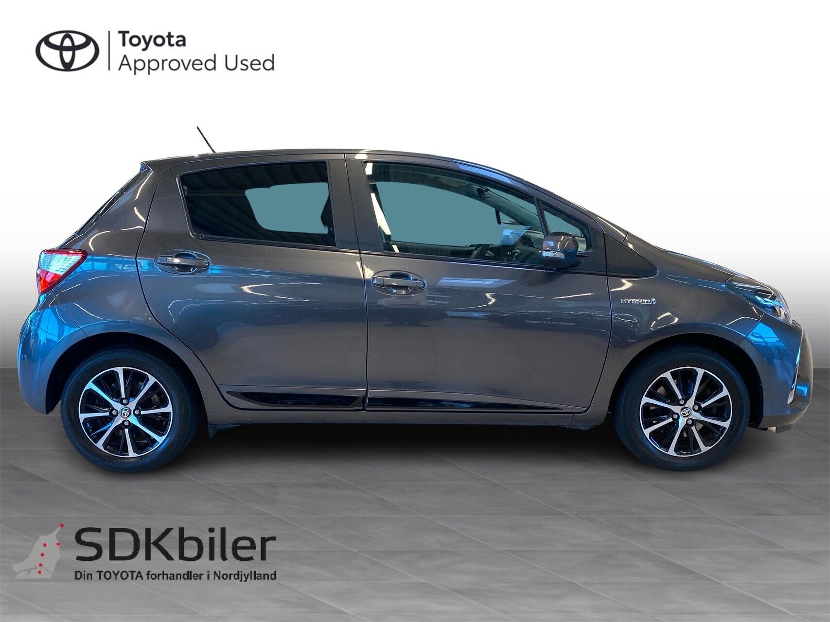 Billede af Toyota Yaris 1,5 Hybrid H2 Premium E-CVT 100HK 5d Trinl. Gear
