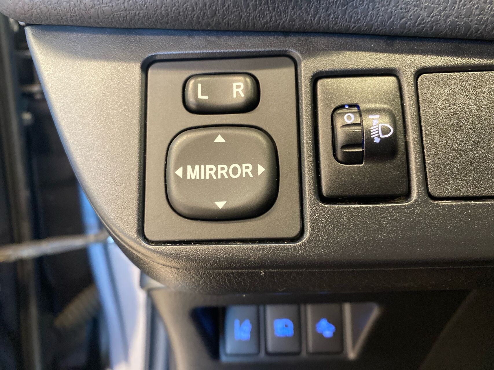 Billede af Toyota Yaris 1,5 Hybrid H2 Premium E-CVT 100HK 5d Trinl. Gear