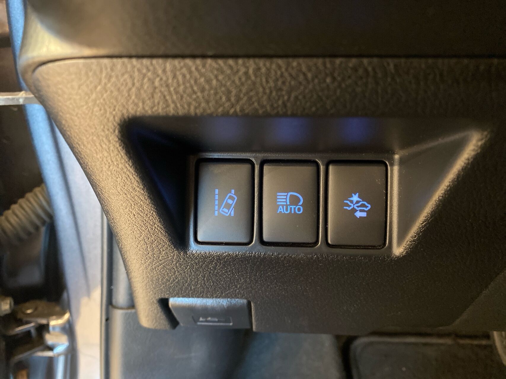 Billede af Toyota Yaris 1,5 Hybrid H2 Premium E-CVT 100HK 5d Trinl. Gear