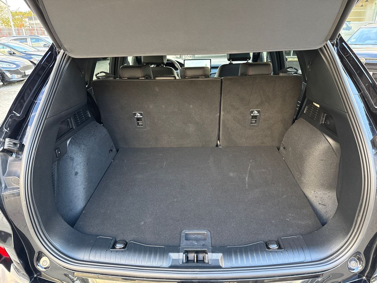 Billede af Ford Kuga 2,5 Plugin-hybrid ST-Line X CVT 243HK 5d Aut.