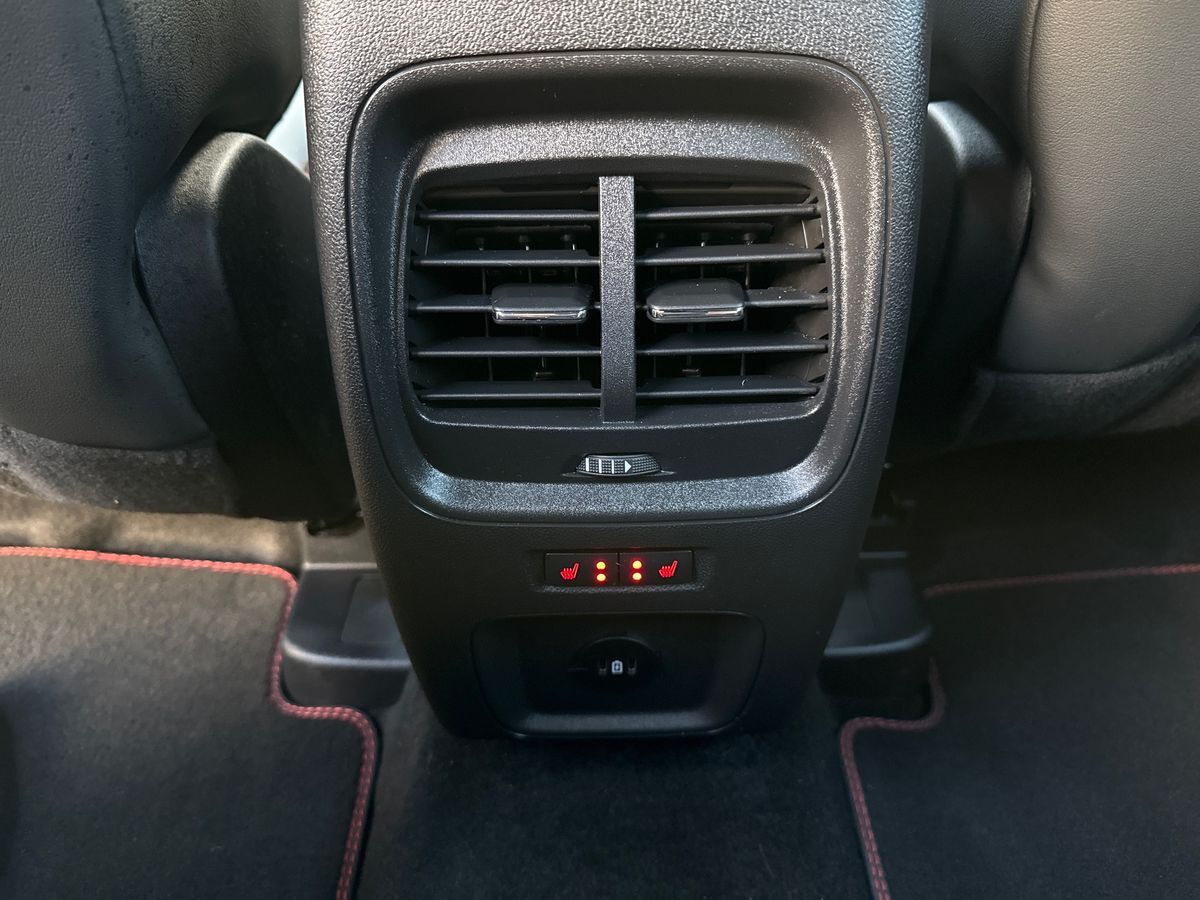 Billede af Ford Kuga 2,5 Plugin-hybrid ST-Line X CVT 243HK 5d Aut.