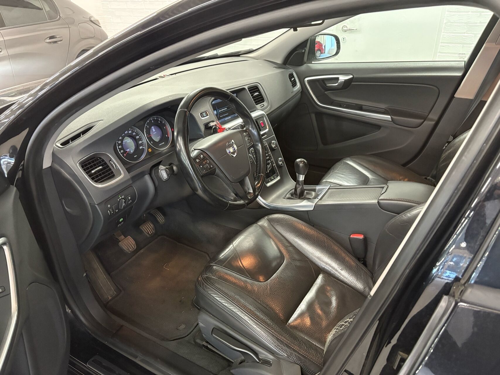 Billede af Volvo V60 1,6 DRIVe Summum Start/Stop 115HK Stc 6g