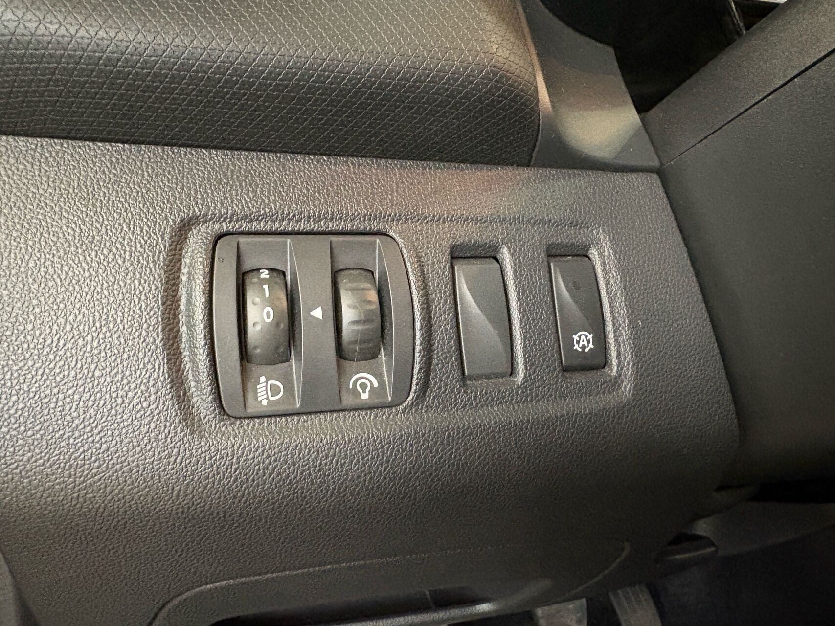 Billede af Renault Clio 1,5 DCI Expression 75HK 5d