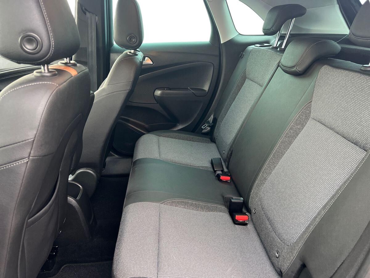 Billede af Opel Crossland 1,2 T First Edition 110HK 5d 6g