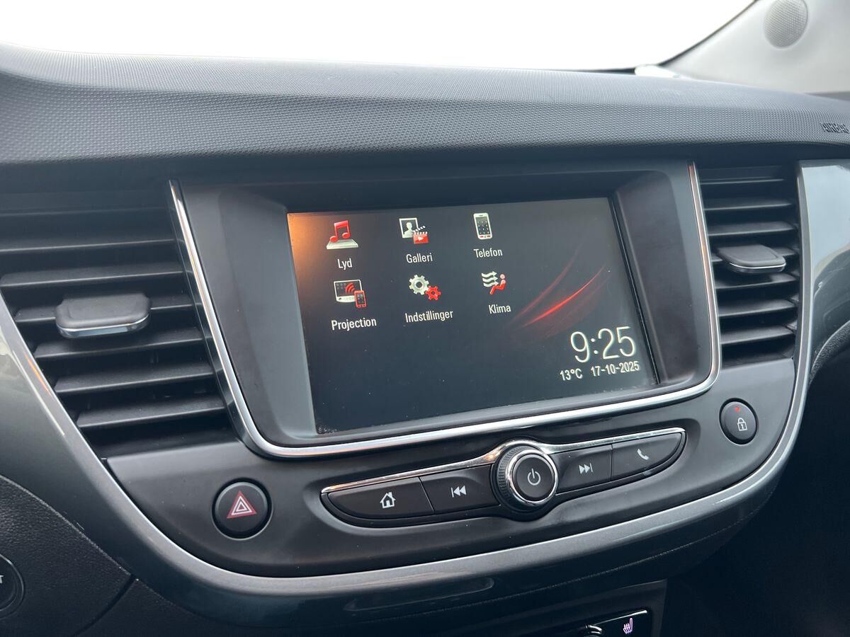 Billede af Opel Crossland 1,2 T First Edition 110HK 5d 6g