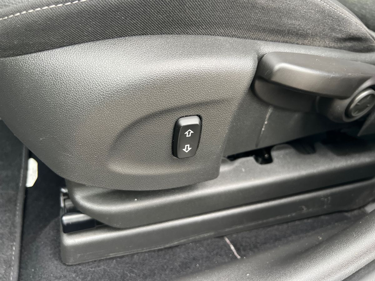 Billede af Opel Crossland 1,2 T First Edition 110HK 5d 6g