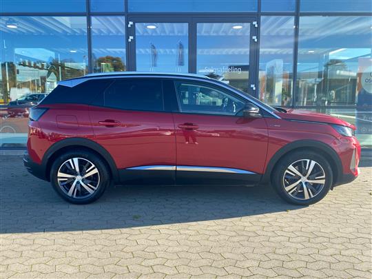 Peugeot 3008 1,6 PureTech  Plugin-hybrid First Selection EAT8 225HK 5d 8g Aut.