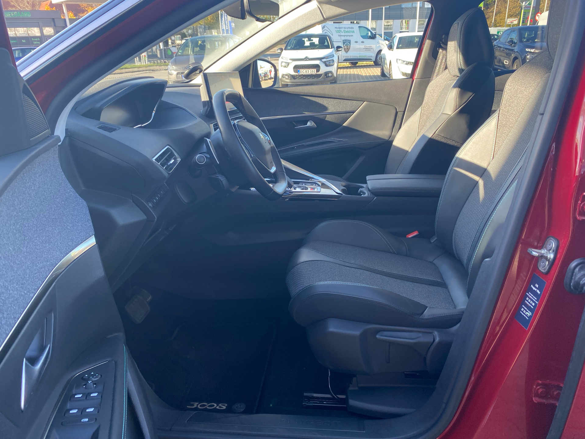 Billede af Peugeot 3008 1,6 PureTech  Plugin-hybrid First Selection EAT8 225HK 5d 8g Aut.