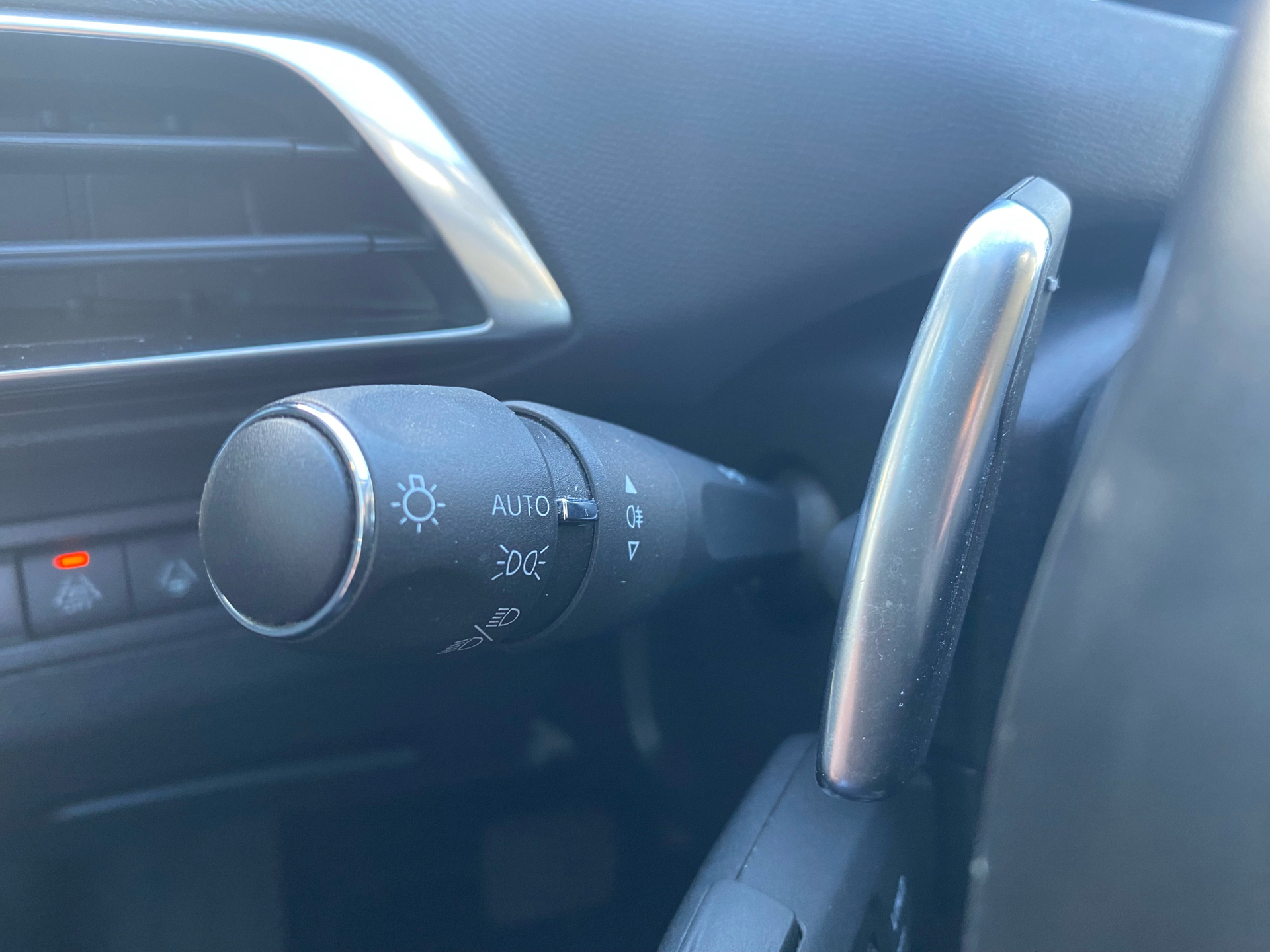 Billede af Peugeot 3008 1,6 PureTech  Plugin-hybrid First Selection EAT8 225HK 5d 8g Aut.