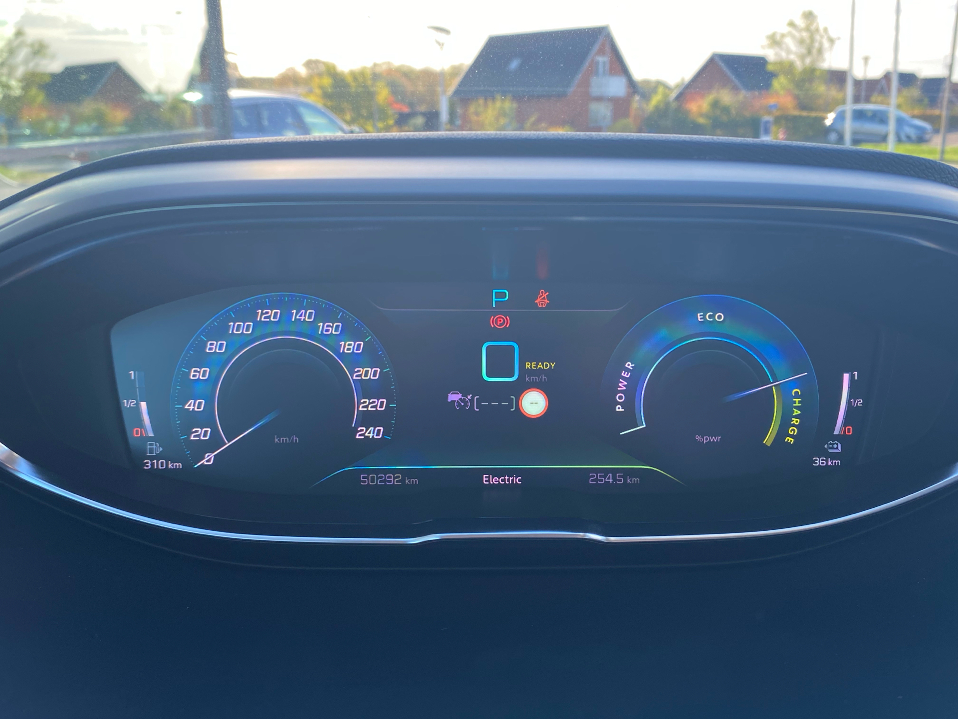 Billede af Peugeot 3008 1,6 PureTech  Plugin-hybrid First Selection EAT8 225HK 5d 8g Aut.