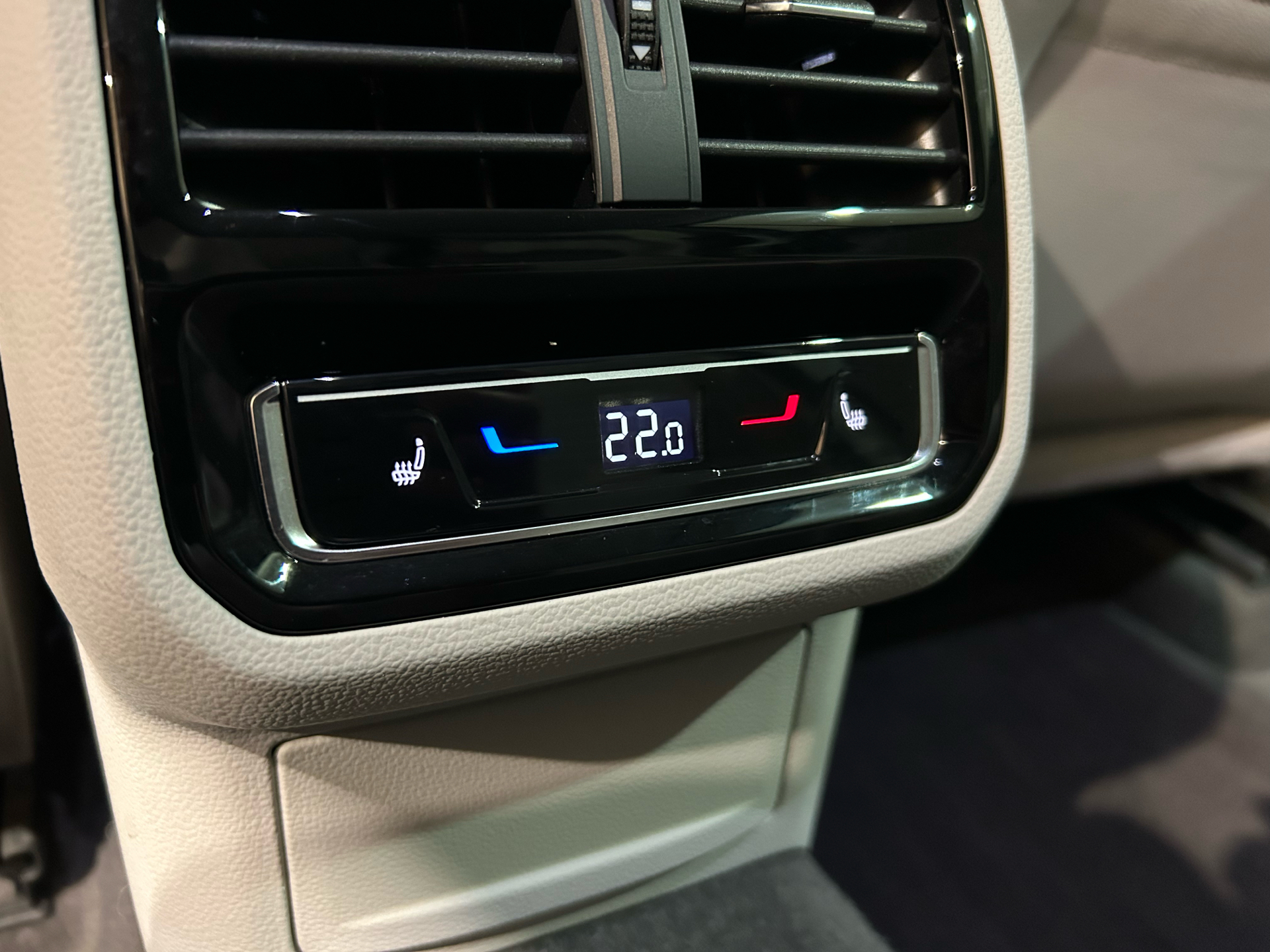 Billede af VW Passat Variant 1,4 TSI  Plugin-hybrid GTE HIGH DSG 218HK Stc 6g Aut.