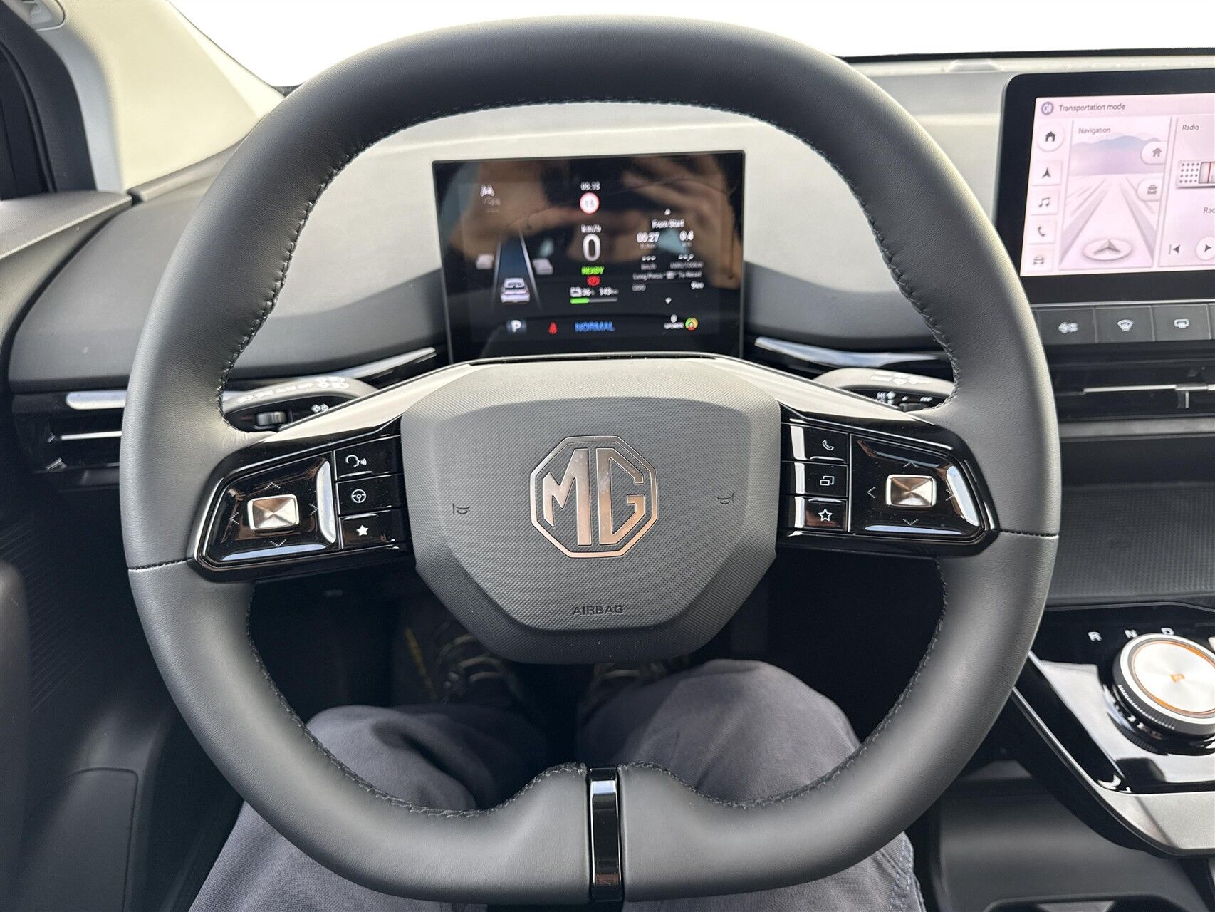 Billede af MG MG4 Electric EL Luxury Long Range 204HK 5d Aut.