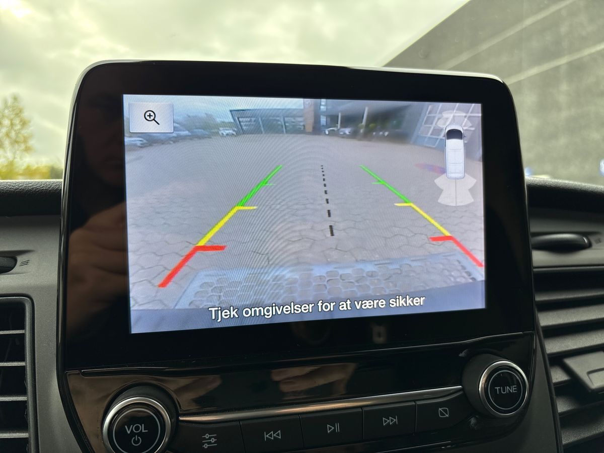 Billede af Ford Transit Custom 340 L2H2 - HØJT TAG 2,0 TDCi Trend 130HK Van Man. 