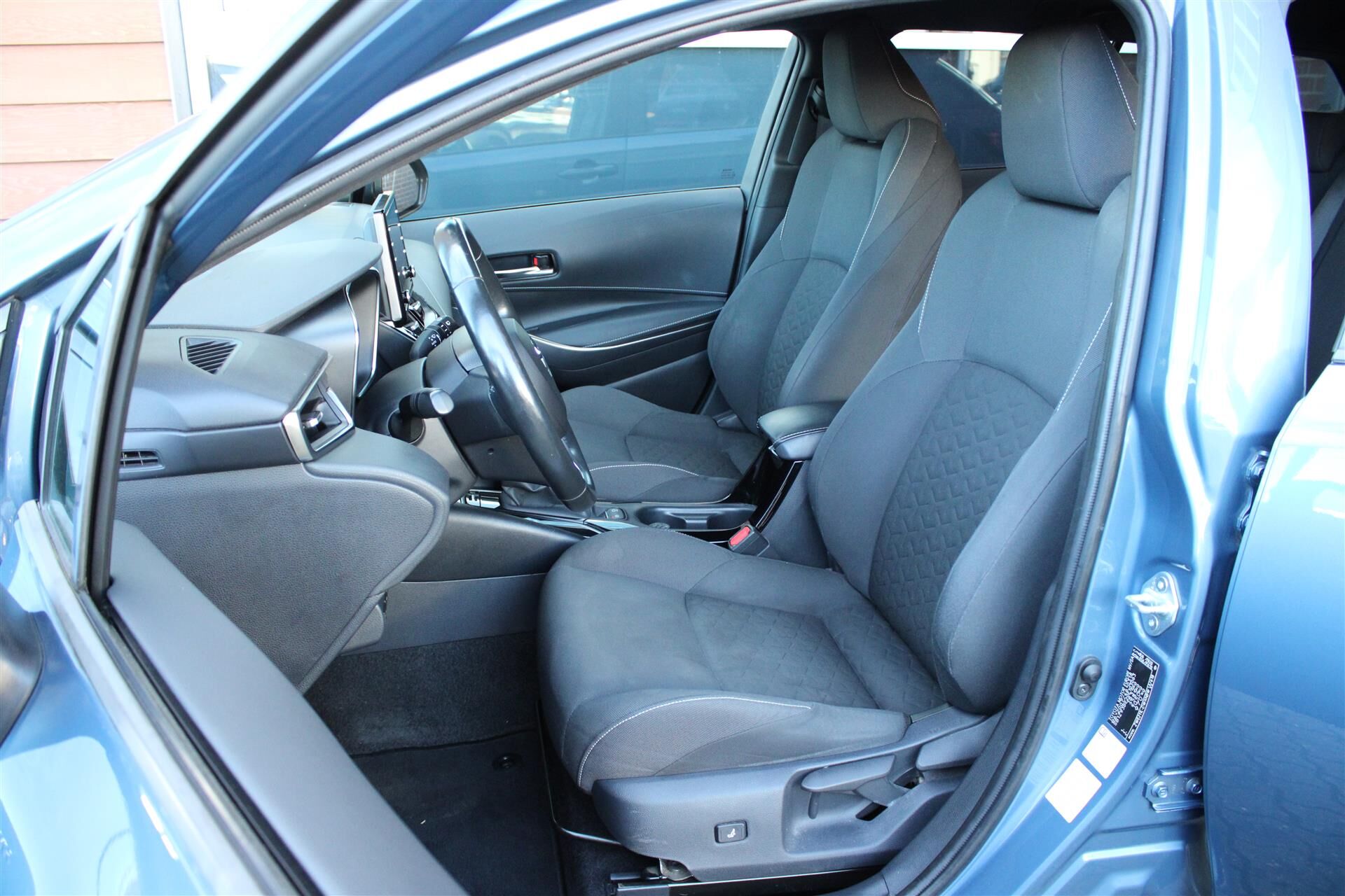 Billede af Toyota Corolla Touring Sports 1,8 Hybrid H3 Smart E-CVT 122HK Stc Trinl. Gear