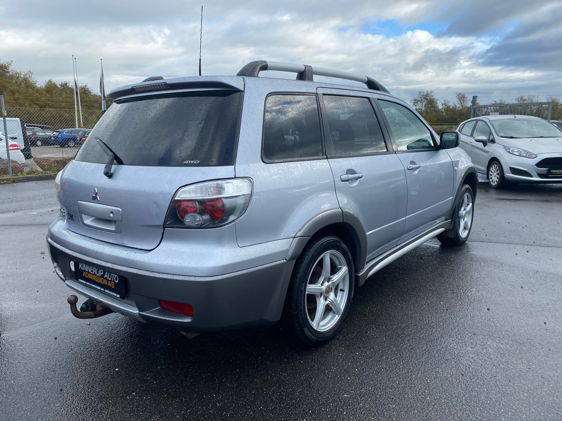 Billede af Mitsubishi Outlander 2,4 Intense 4WD 160HK Van