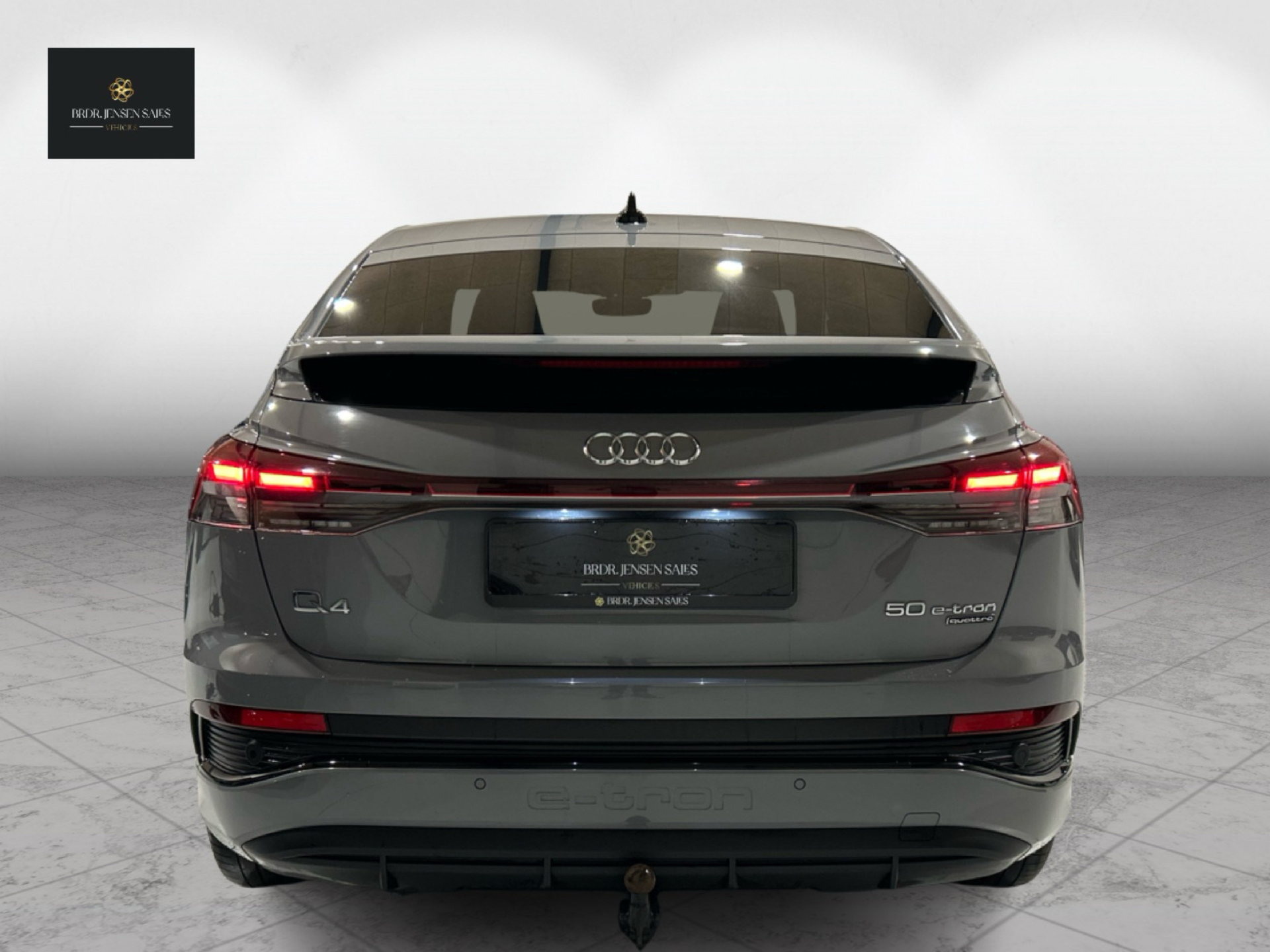 Billede af Audi Q4 Sportback 50 E-tron S Line Quattro 299HK 5d Aut.