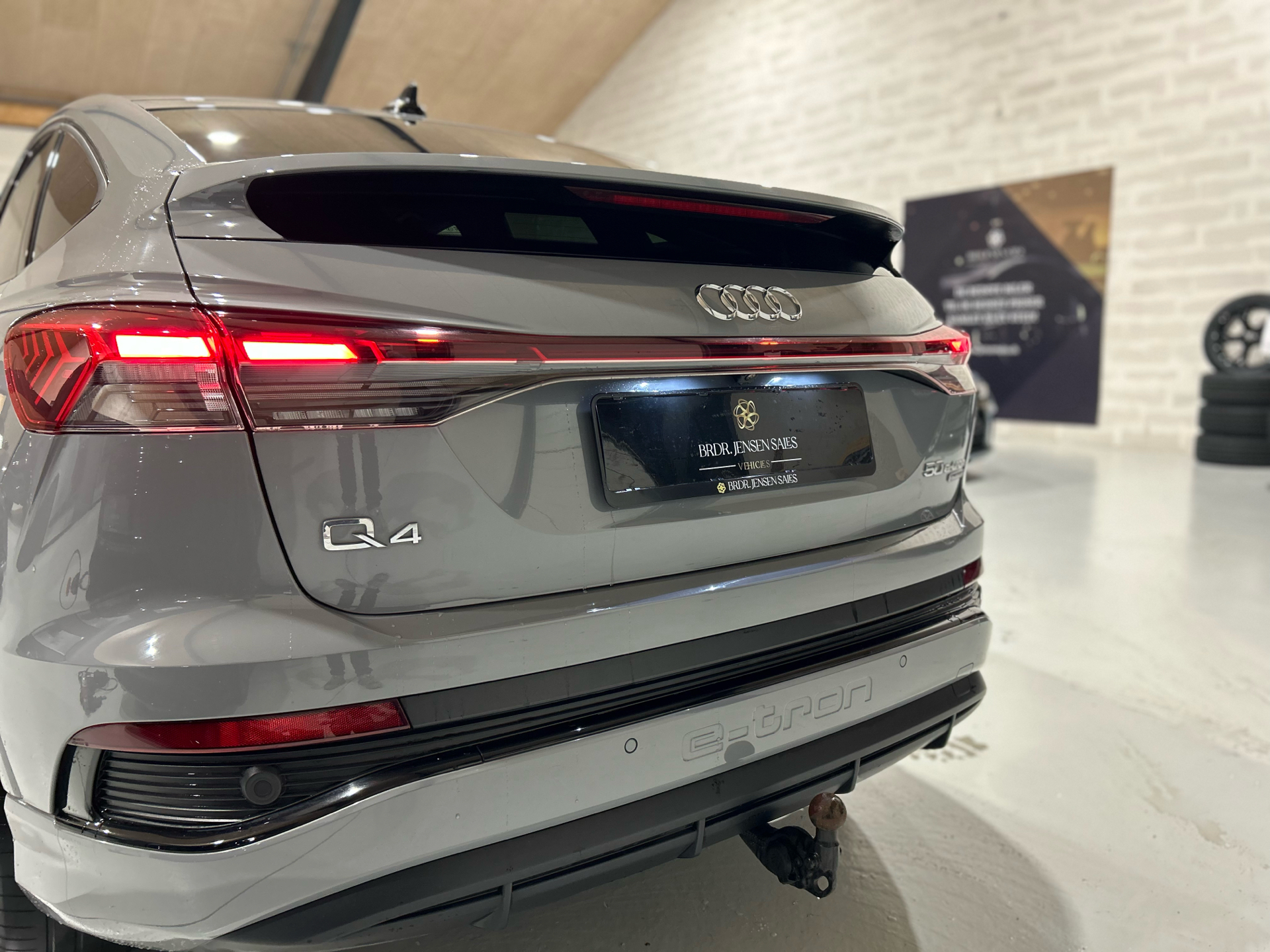 Billede af Audi Q4 Sportback 50 E-tron S Line Quattro 299HK 5d Aut.