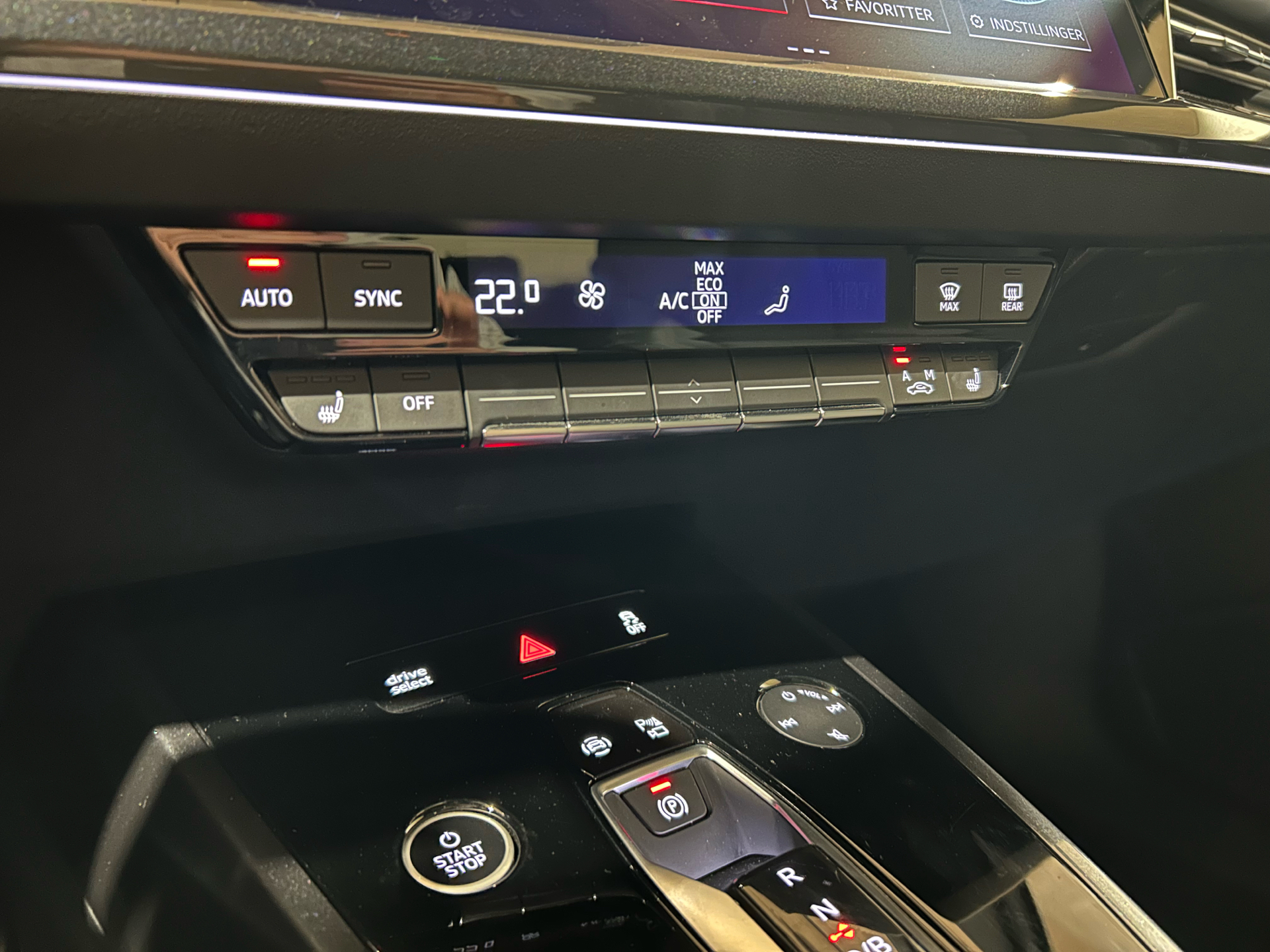 Billede af Audi Q4 Sportback 50 E-tron S Line Quattro 299HK 5d Aut.