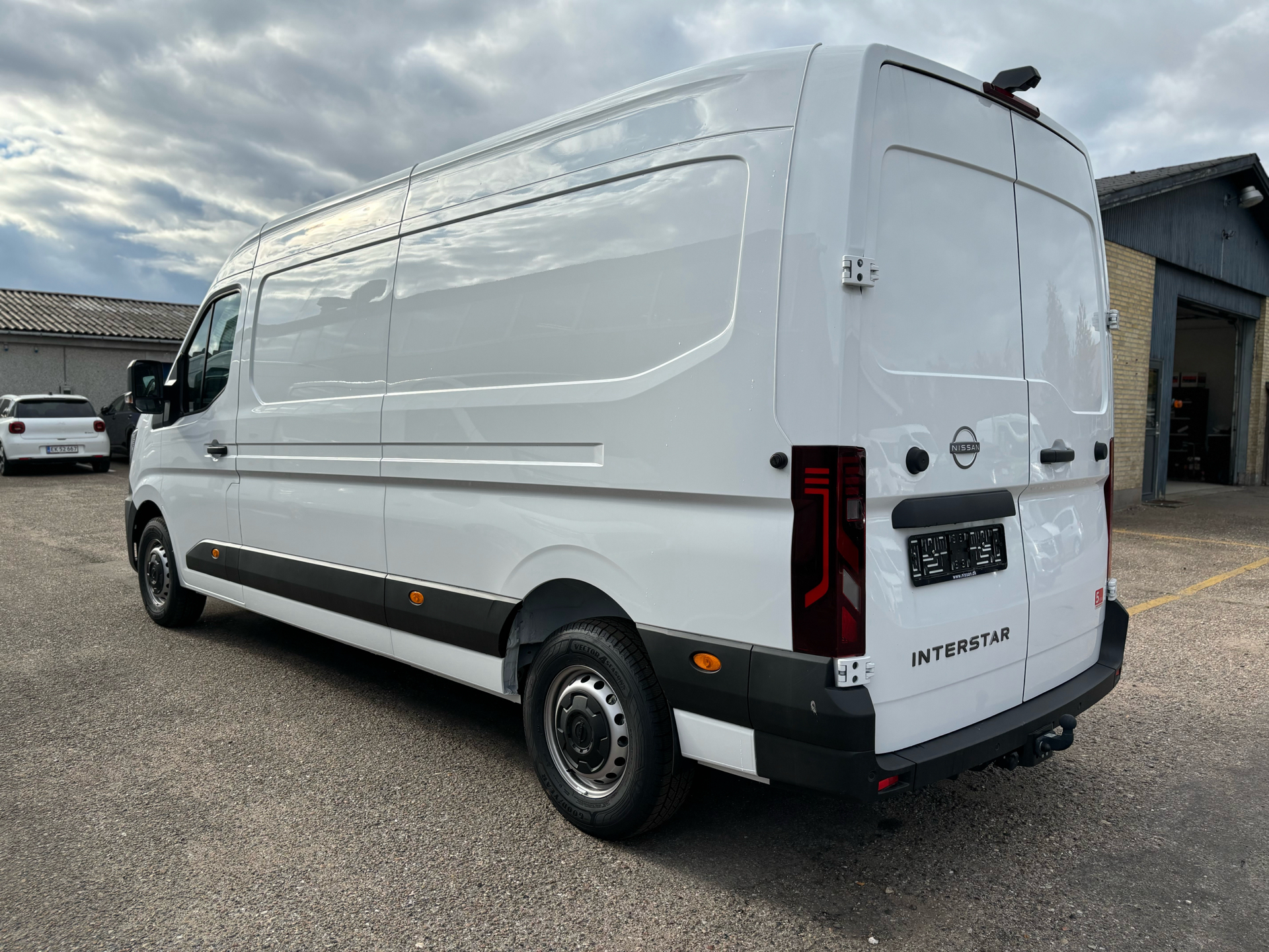 Billede af Nissan Interstar L3H2 2,0 DCi N-Connecta 150HK Van 6g
