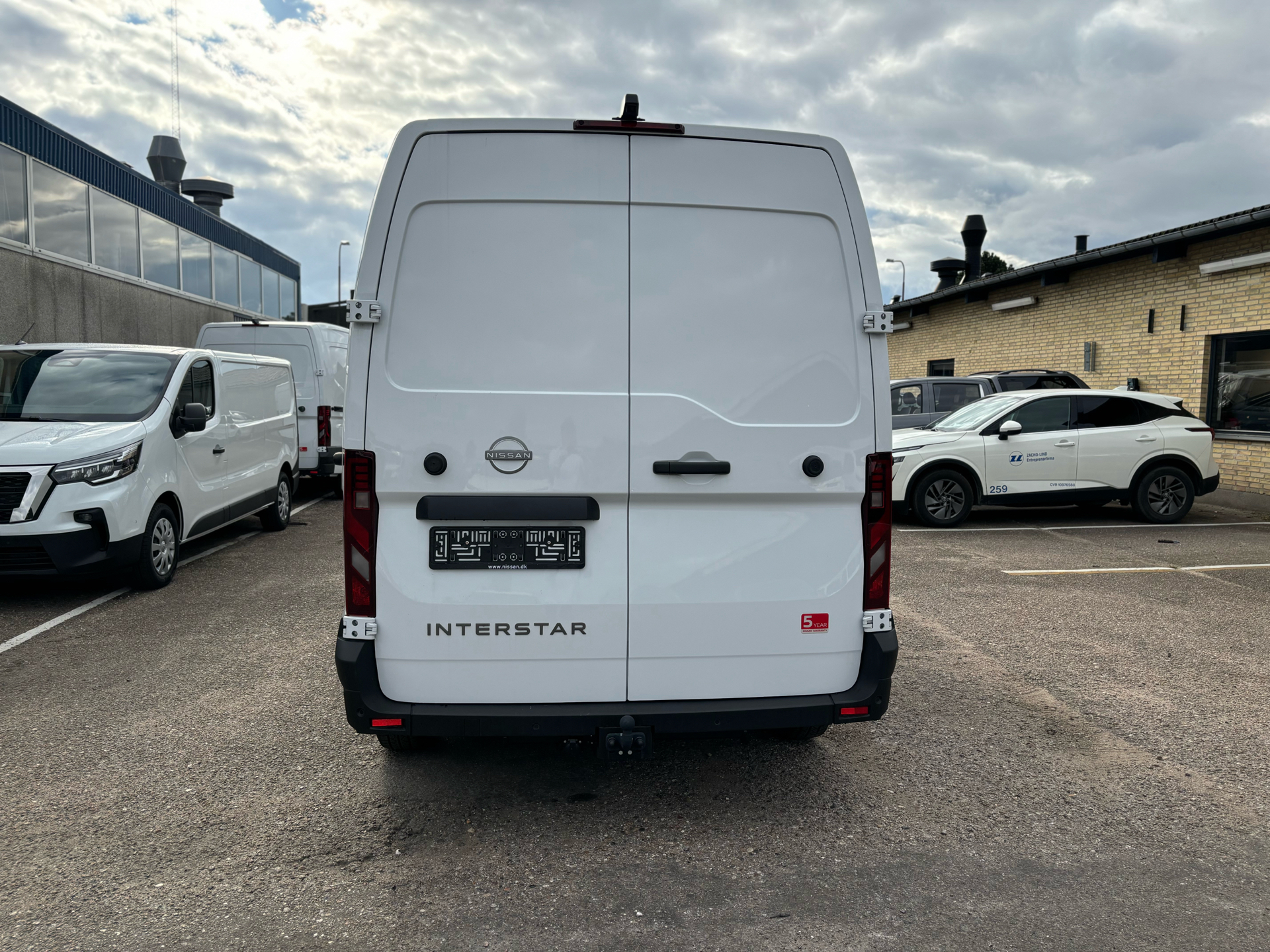 Billede af Nissan Interstar L3H2 2,0 DCi N-Connecta 150HK Van 6g