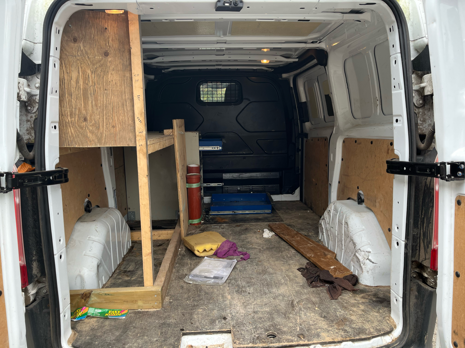 Billede af Ford Transit Custom 270 L1H1 2,2 TDCi Ambiente 125HK Van 6g