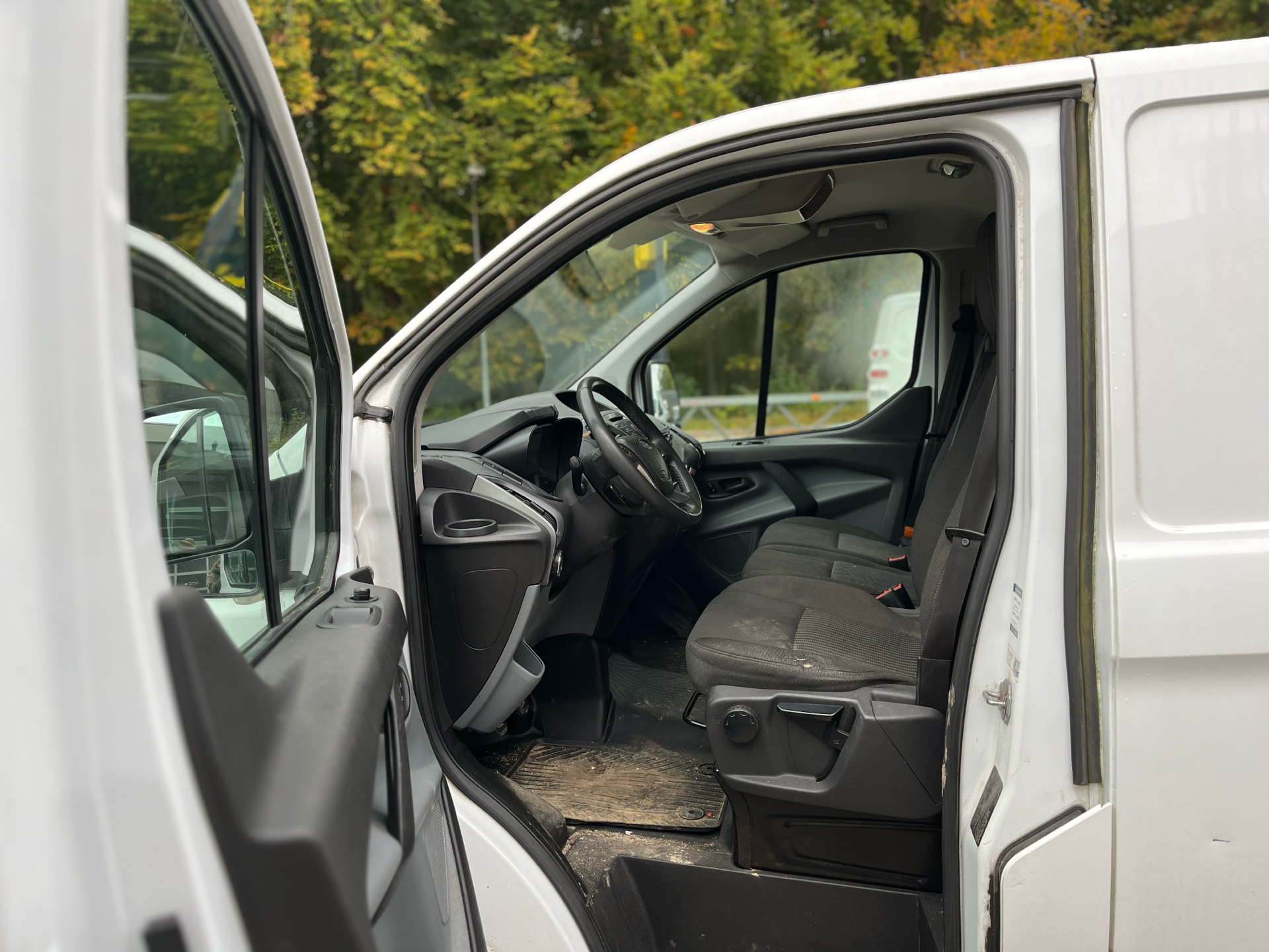 Billede af Ford Transit Custom 270 L1H1 2,2 TDCi Ambiente 125HK Van 6g