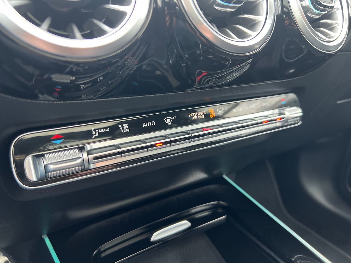 Billede af Mercedes-Benz GLA200 1,3 AMG Line 7G-Tronic 163HK 5d 7g Aut.